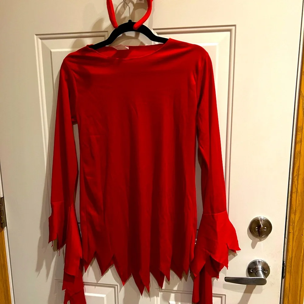 DEVIL COSTUME Darling red headband and dress kids size medium in bag
